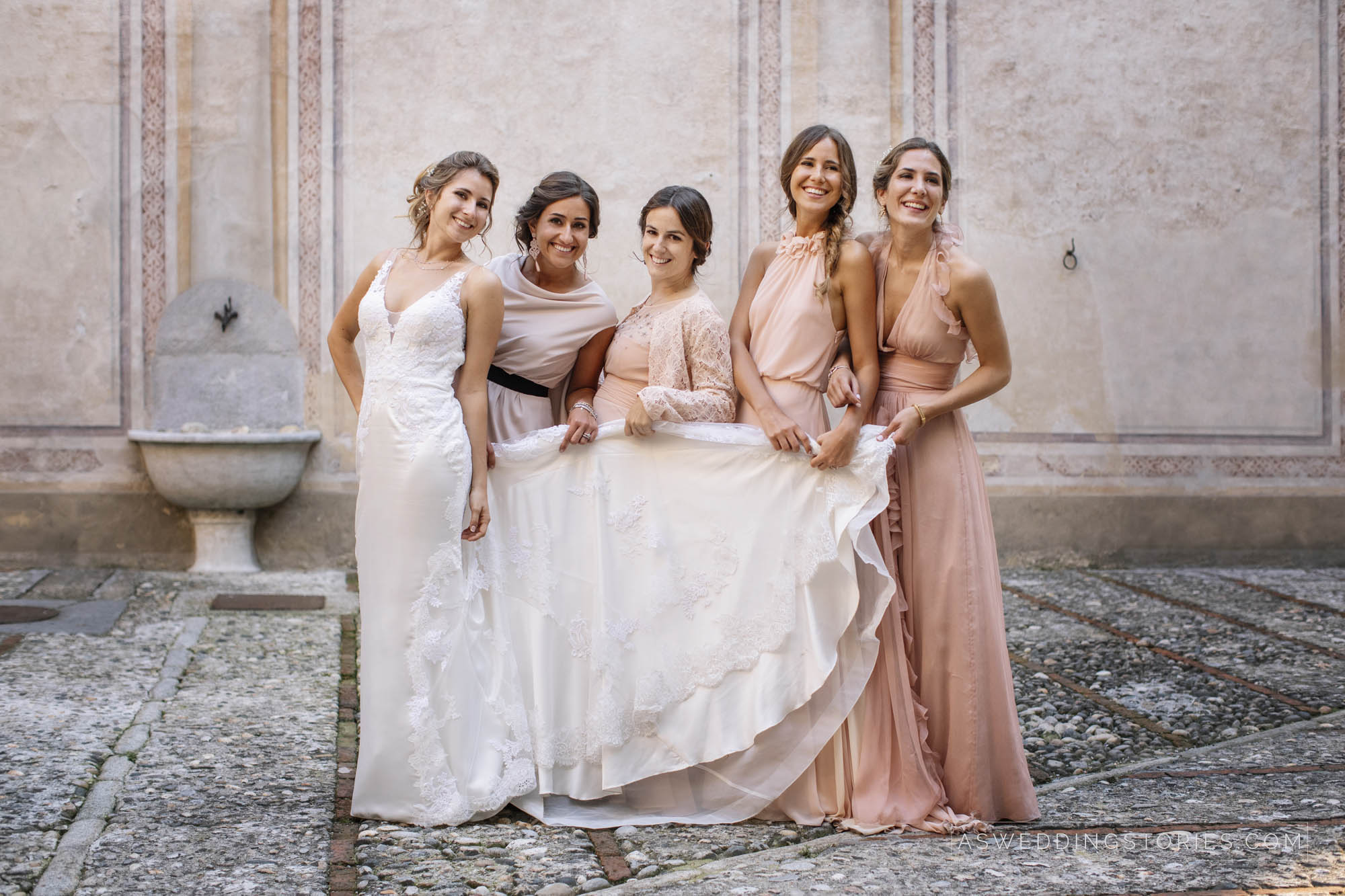 Foto  Milano Robecco sul Naviglio - Villa Gaia Gandini Edoardo e Arianna